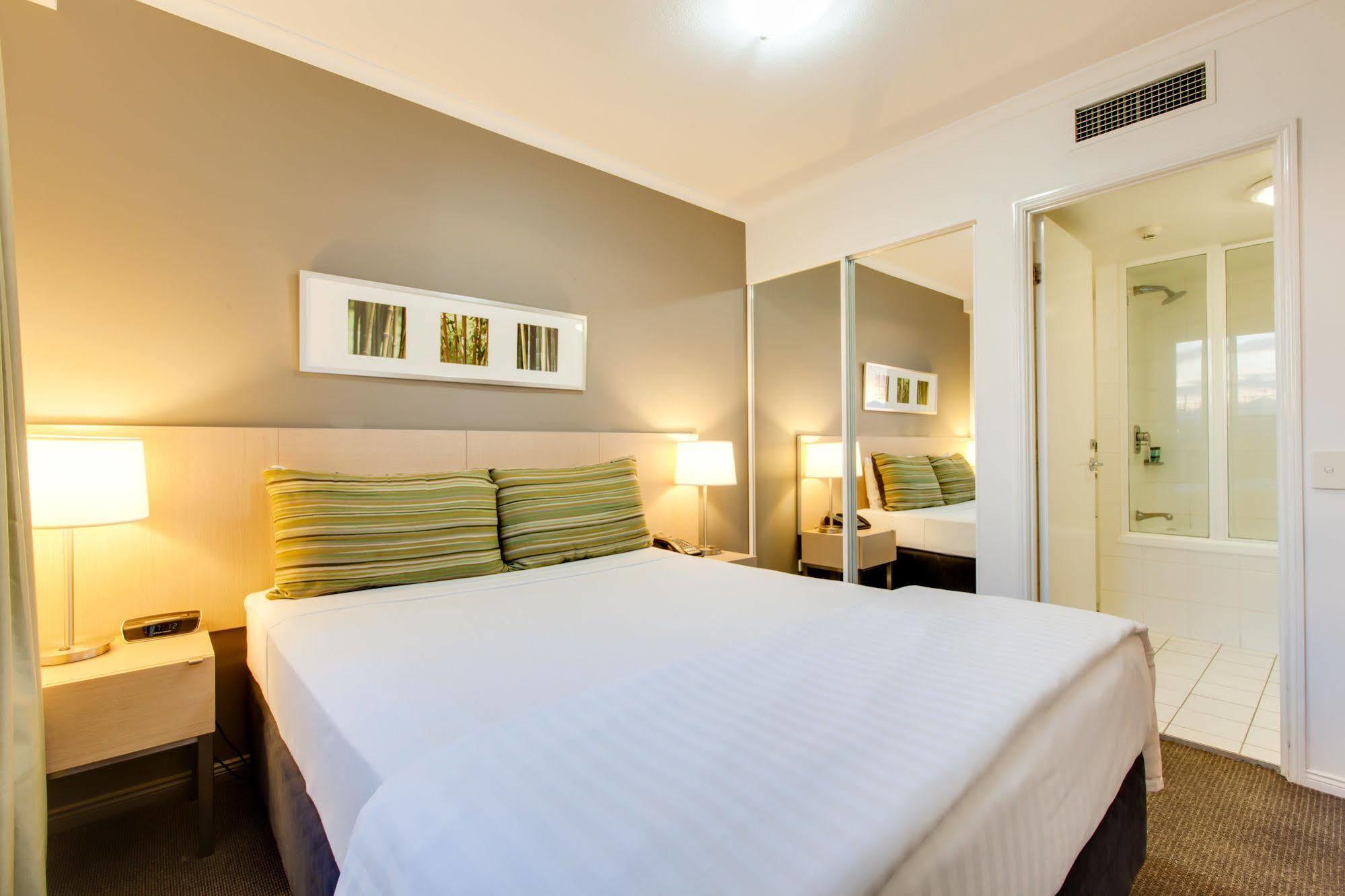 Adina Apartment Hotel Brisbane Exterior foto